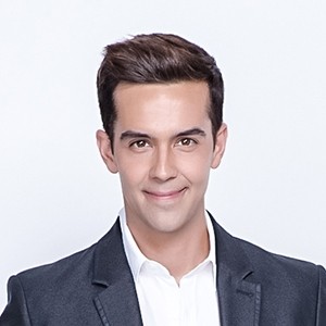 Michael Carbonaro
