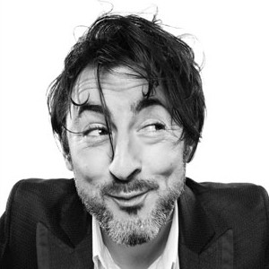 Alan Cumming